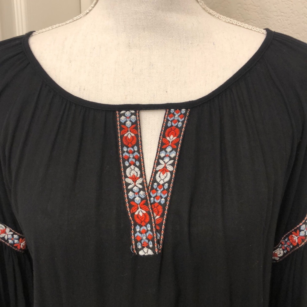 Black Boutique 3/4 sleeve blouse franchescas - Picture 2 of 5